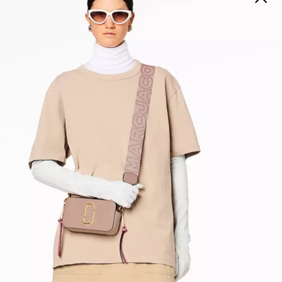 Marc Jacobs Snapshot Purse. - Picture 7 of 7